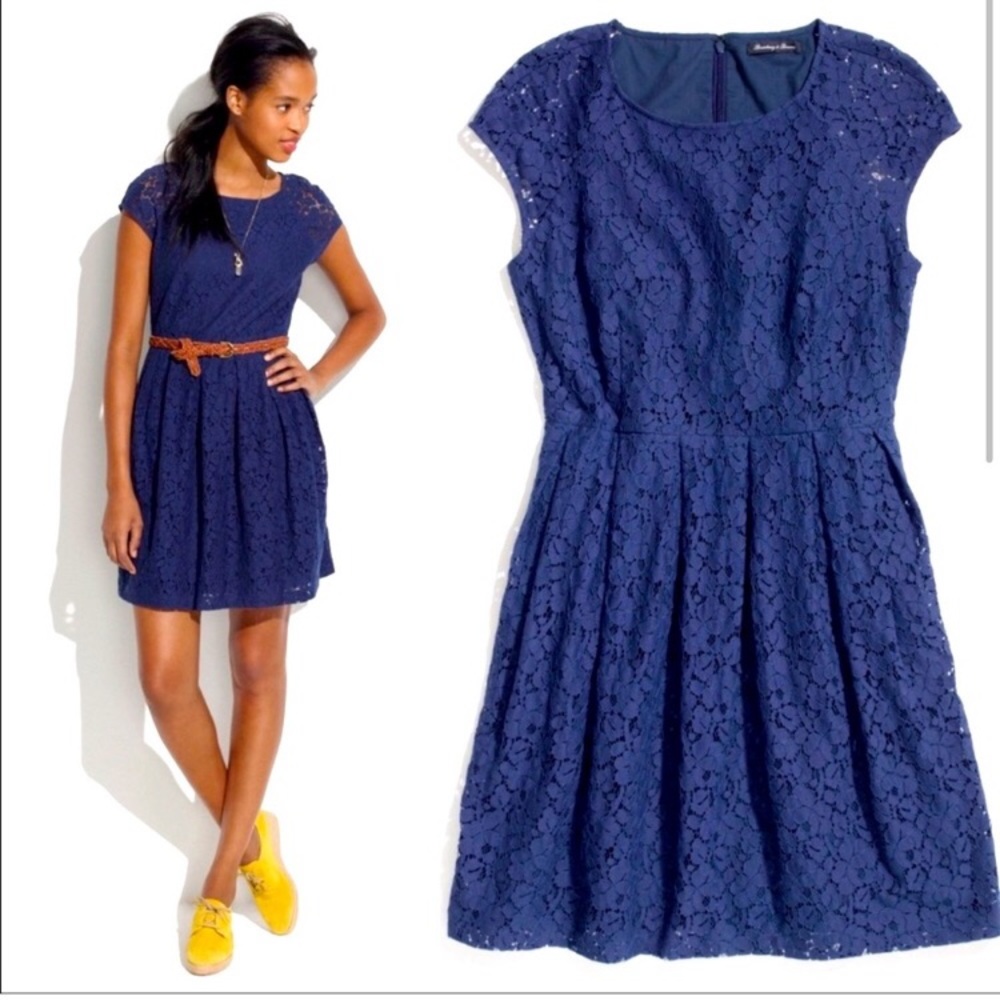 Madewell navy blue lace mini dress, size 4